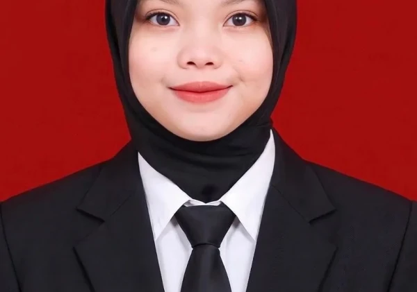 Perjalanan Inspiratif Amelia Soleha: Dari Santri hingga Jadi Akademisi Muda Berprestasi