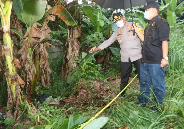 Mayat Pria Tanpa Identitas Ditemukan Membusuk di Cikupa, Polisi Lakukan Penyelidikan