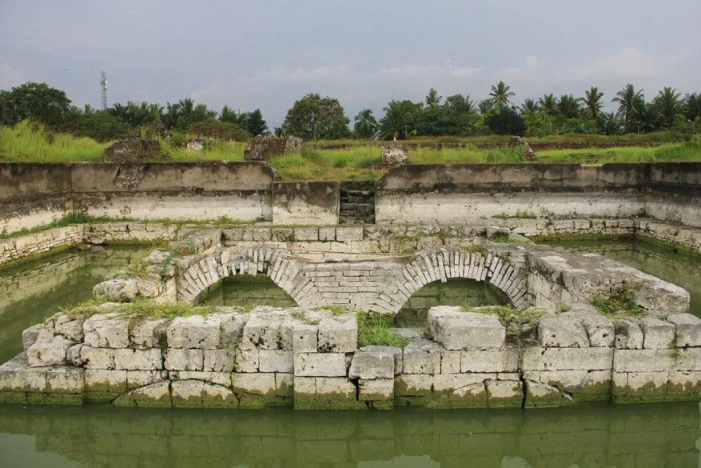 Keraton Surosowan Jadi Alternatif Wisata Tenang Saat Libur Nataru