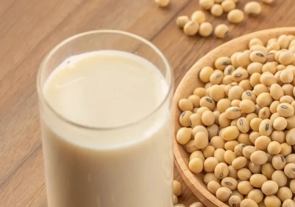 Minum Susu Kedelai, Rahasia Sehat Alami yang Kaya Manfaat