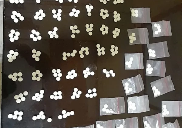 Polsek Ciruas Amankan Enam Pelaku Penyalahgunaan Obat Keras dan Narkoba dalam Operasi Serentak