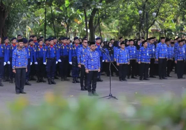 Wali Kota Tangerang Serahkan Bantuan Sosial bagi Veteran dan Disabilitas di Momentum Hari Pahlawan 2025