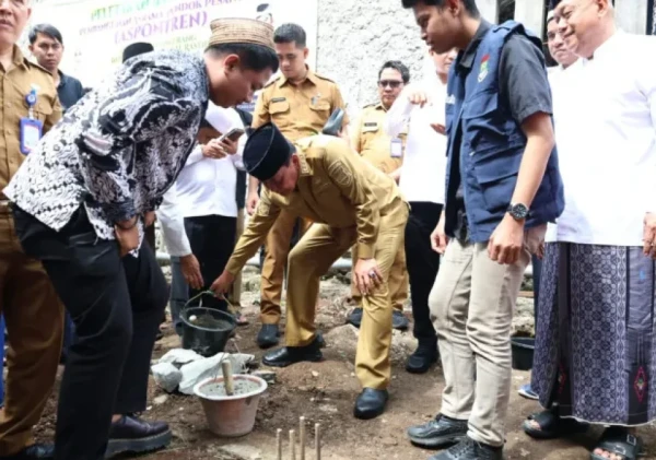 Bupati Tangerang Resmikan Peletakan Batu Pertama Pembangunan Asrama Pondok Pesantren 2025