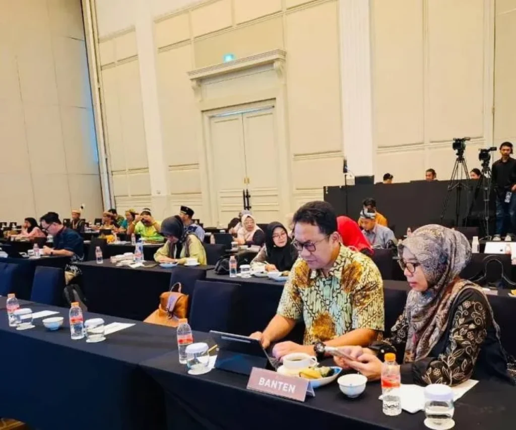Teknik Pembuatan Alat Musik Tehyan Melaju ke Sidang Penetapan Warisan Budaya Takbenda Nasional 2025