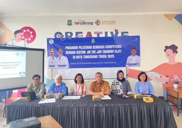 Cetak Tenaga Kerja Siap Pakai, 48 Lulusan SMK Kota Tangerang Ikuti Program OJT di PT AEON Indonesia