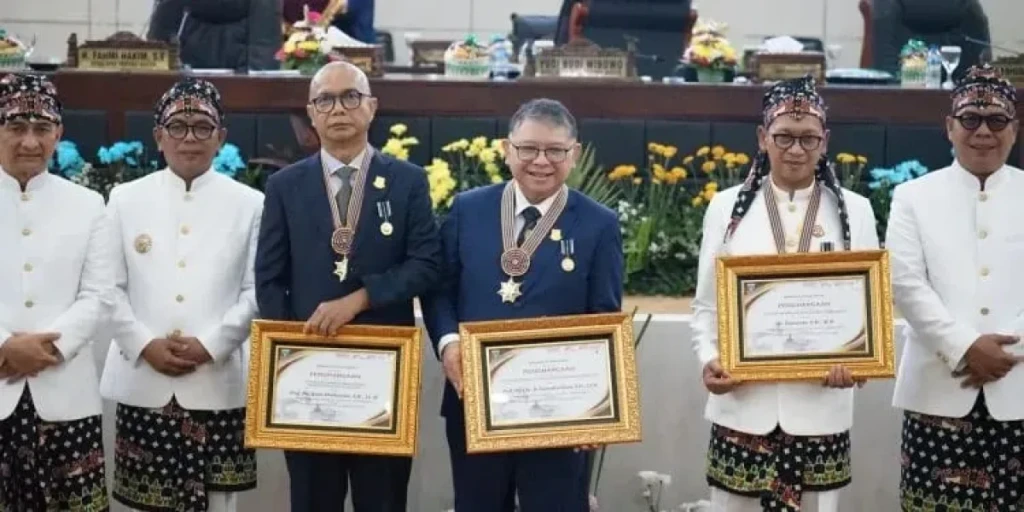 Kejaksaan RI Raih Empat Anugerah Kehormatan dari Pemprov Banten