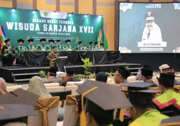 Wali Kota Tangerang Ajak Wisudawan Berkontribusi dalam Pembangunan Berkelanjutan