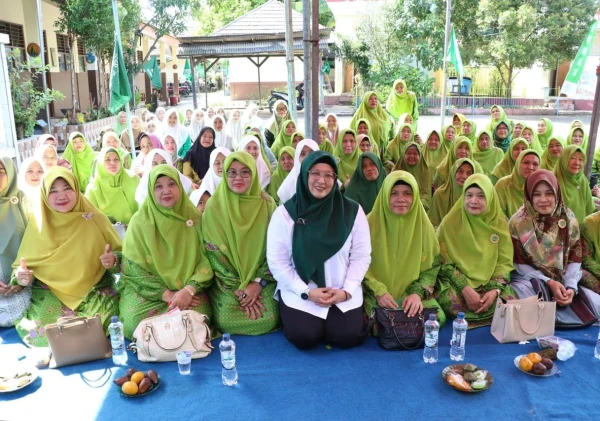 Pesan Intan Nurul Hikmah di Tengah Pengajian Fatayat NU: Perempuan Berdaya Penentu Arah Generasi