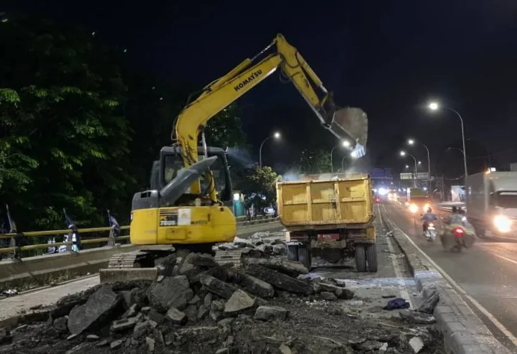 Flyover Jenderal Sudirman Tangerang Dalam Perbaikan, Dishub Imbau Pengendara Tingkatkan Kewaspadaan