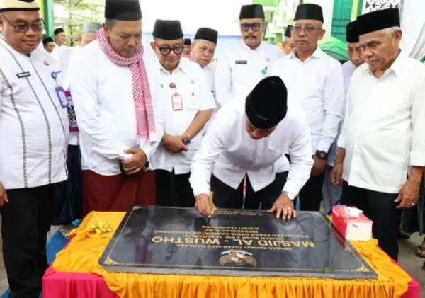 Bupati Tangerang Resmikan Masjid Al Wustho dan Ajak Warga Makmurkan Masjid