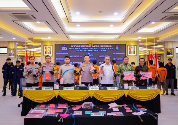 TANGSEL — Program Siskamling Terpadu Berhasil Tekan Potensi Kejahatan, Wali Kota Benyamin Beri Apresiasi Tinggi