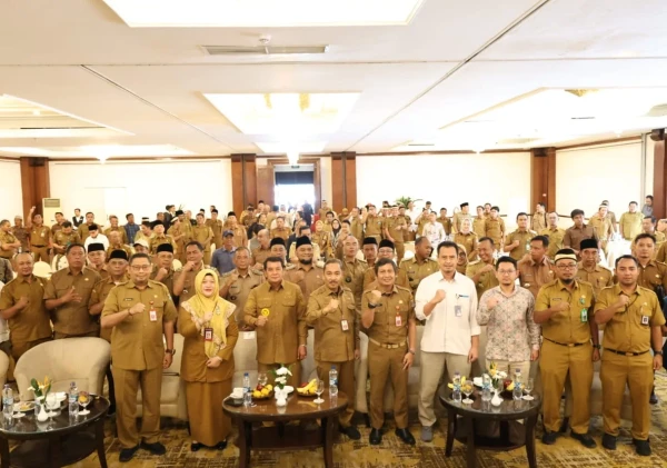 Bupati Tangerang Buka Bimtek Perkoperasian KDKMP di Aryaduta Hotel