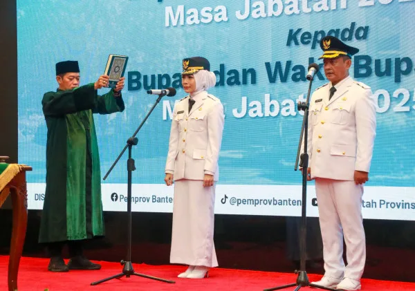 Ratu Rachmatuzakiyah–Najib Hamas Resmi Dilantik Sebagai Bupati dan Wakil Bupati Serang 2025–2030, Janjikan Program Prioritas 100 Hari Kerja