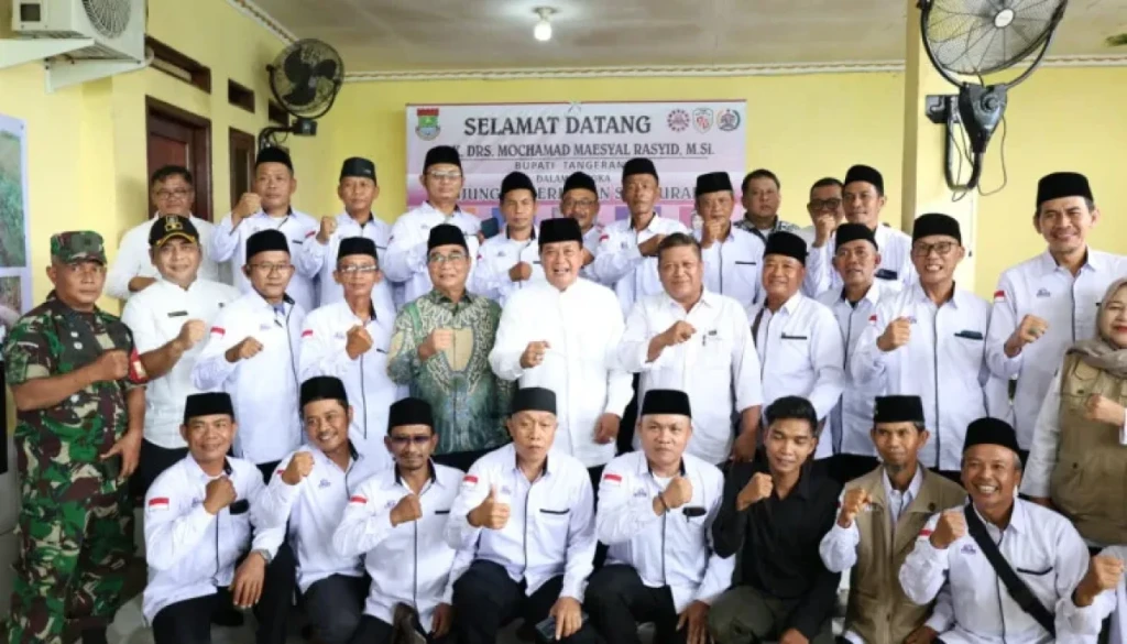 Bupati Tangerang Tinjau Perumahan Taman Raya Rajeg, Janji Atasi Banjir dan Bangun SMP