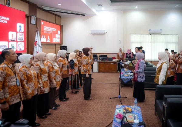 Ketua Dekranasda Banten Kukuhkan Ketua Dekranasda Kota Cilegon, Harap Dorong Kemajuan Kerajinan dan Ekonomi Kreatif