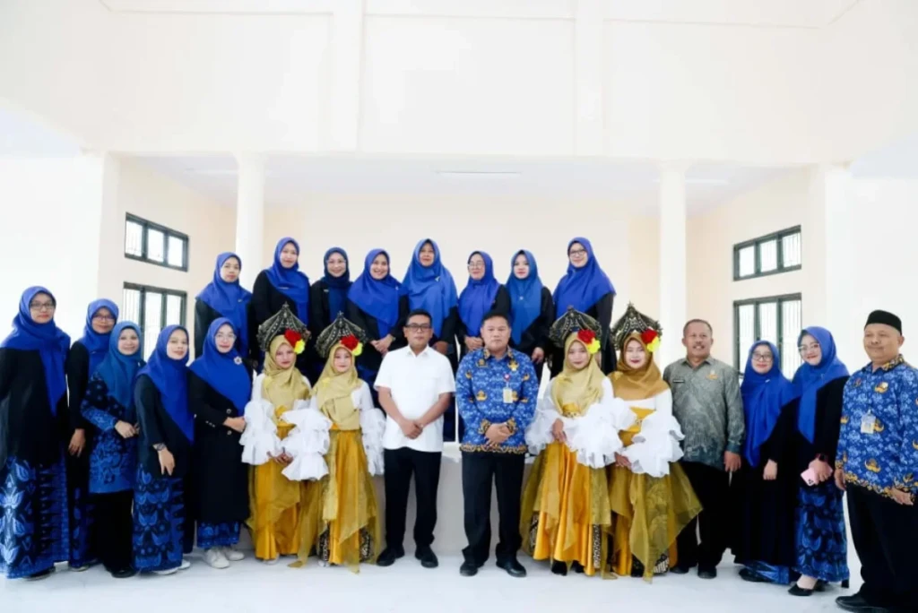 Gubernur Banten Tekankan Pentingnya Status Kekhususan untuk Sekolah Unggulan