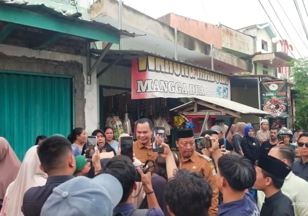 Wali Kota Serang Salurkan Bantuan untuk Umat Kristiani, Tekankan Toleransi dan Keamanan