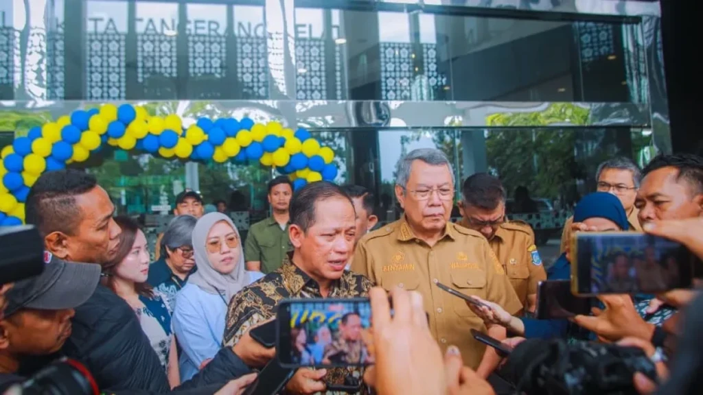 TPA Cipeucang Kembali Beroperasi, Menko PMK: Penanganan Sampah Tangsel Harus Terus Digenjot