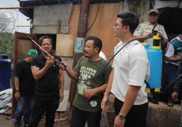 Pemkot Tangsel Gunakan Cairan N Level 1 untuk Atasi Bau Sampah