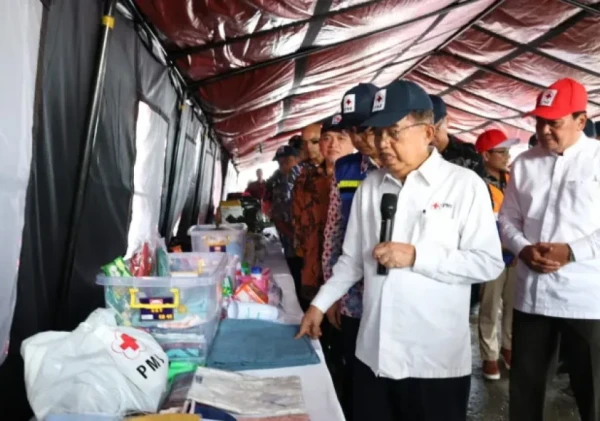 Bupati Tangerang Hadiri Pengecekan Logistik Bantuan Kemanusiaan untuk Sumatera