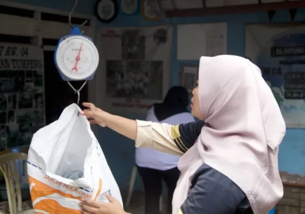 Pemkot Tangerang Targetkan Bank Sampah di Semua RW