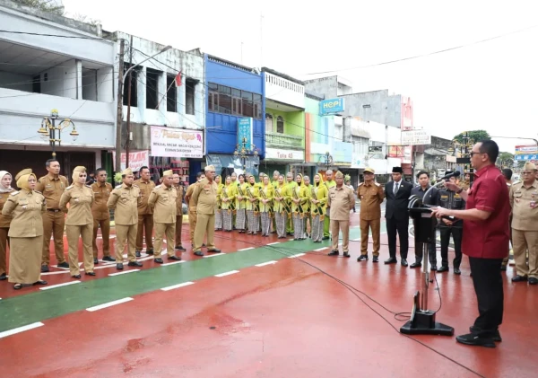 Wali Kota Serang Lantik 11 Pejabat Struktural, Fokus pada Kinerja dan Pelayanan Publik