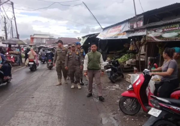 Satpol PP Kabupaten Tangerang Lakukan Pendataan Bangunan di Eks TPPS Pasar Cisoka