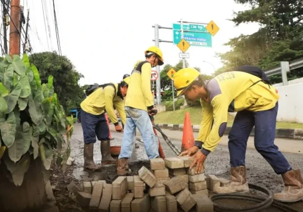 Pemkot Tangerang Percepat Penanganan Jalan Rusak di Beberapa Wilayah