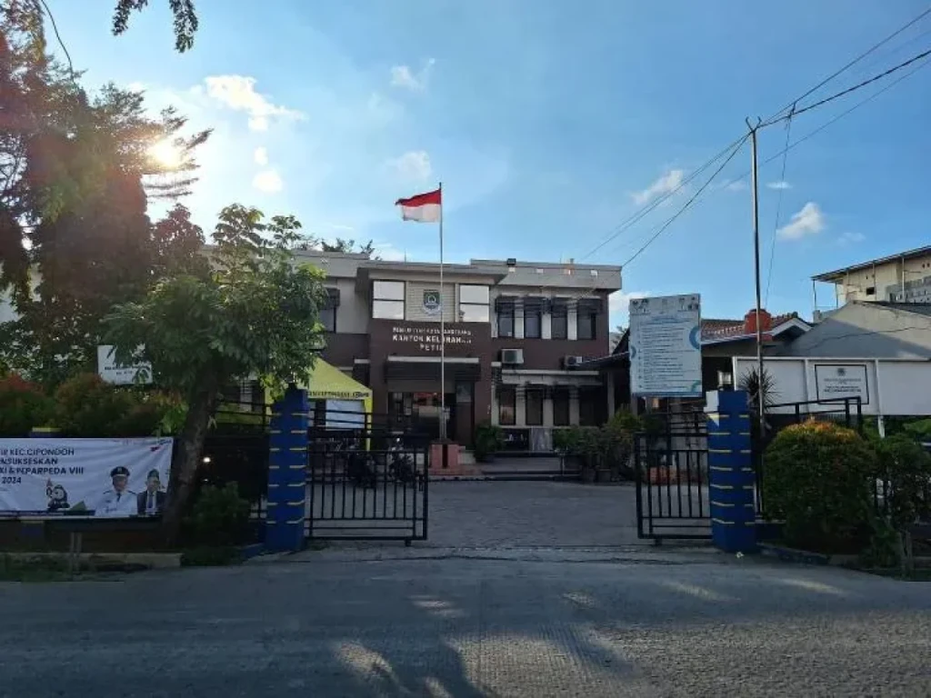 Asal Mula Nama Kelurahan Petir, Tak Terkait Fenomena Alam