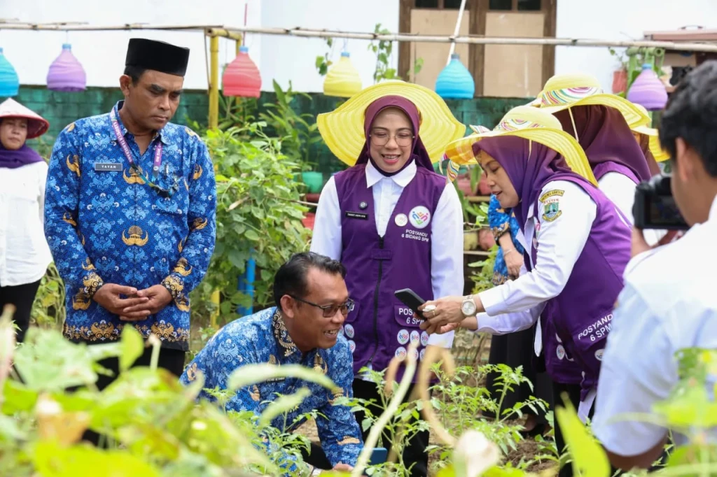 Ketua TP Posyandu Banten Perkenalkan Seragam Ungu sebagai Simbol Kebanggaan Kader