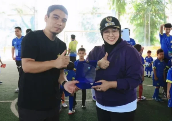 Wabup Intan Dorong Pola Asuh Menyenangkan dan Sesuai Karakter Anak