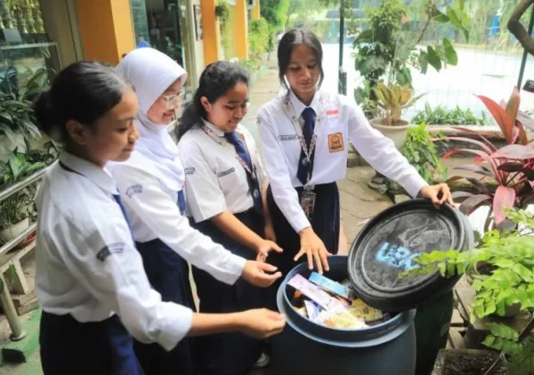 Pemkot Tangerang Gaungkan Gerakan Sekolah Bersih, Bentuk Generasi Peduli Lingkungan Sejak Dini