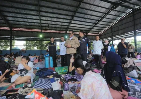 Hujan Tak Kunjung Reda, Banjir Kepung Kota Tangerang: Wakil Wali Kota Turun Langsung ke Lokasi