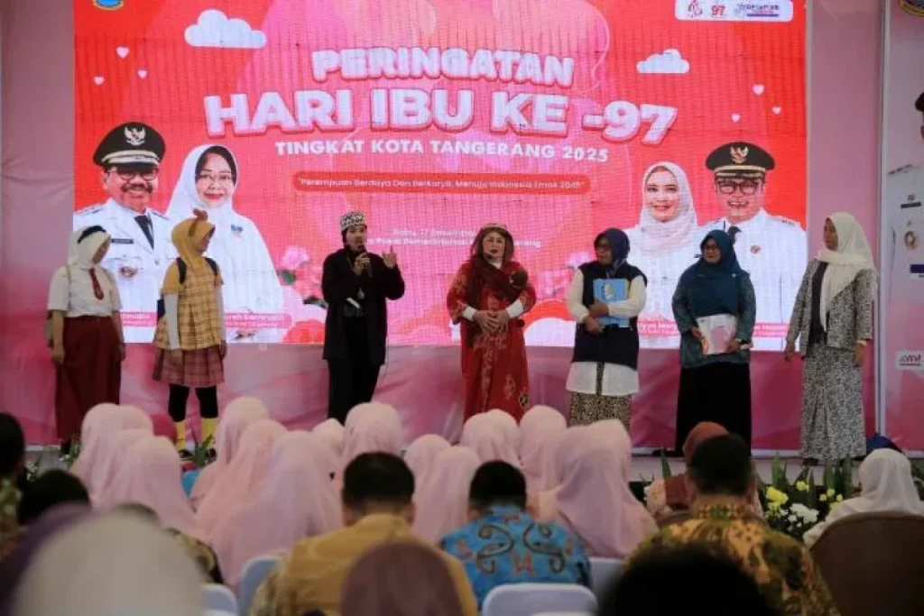Ibu, Pilar Bangsa dari Rumah hingga Kota: Pesan Menyentuh Wali Kota di Puncak Hari Ibu ke-97