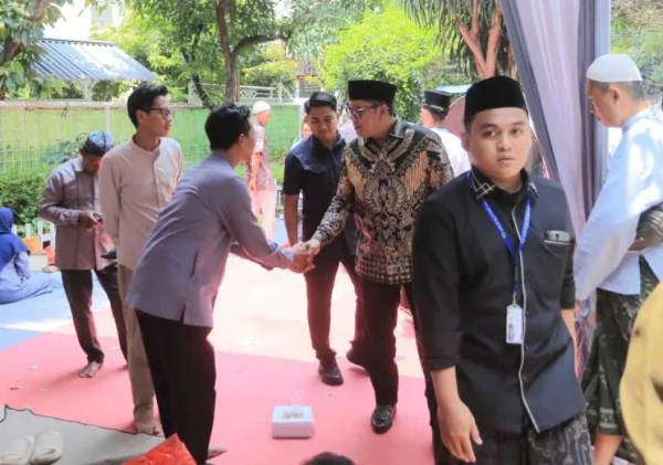 Wakil Wali Kota Tangerang Ajak Santri Jadi Pemimpin Bangsa, Bekal Ilmu dan Akhlak Jadi Kunci Sukses