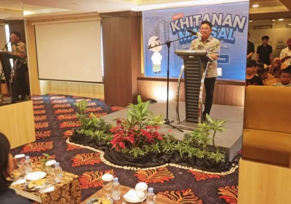 Khitanan Massal di Hotel Berbintang, Wali Kota Sachrudin Ungkap Peran Penting CSR untuk Warga