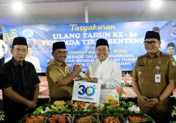 HUT ke-30 Perumda Tirta Benteng, Wali Kota Tangerang Apresiasi Tiga Dekade Pengabdian untuk Air Bersih Warga