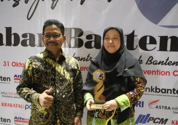 Wali Kota Tangerang Sachrudin Dianugerahi Tokoh Berpengaruh 2025, Bukti Kepemimpinan Visioner dalam Transformasi Digital