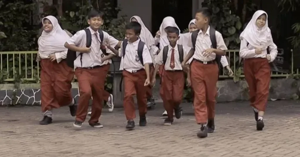 Pemkot Tangerang Jamin Tak Ada Anak Putus Sekolah, 20 Ribu Siswa Terima Bantuan Melalui Program Tangerang Cerdas