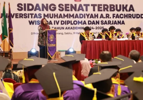 Wabup Intan Nurul Hikmah Ajak Wisudawan Unimar Jadi Agen Perubahan dan Pembawa Solusi untuk Masyarakat