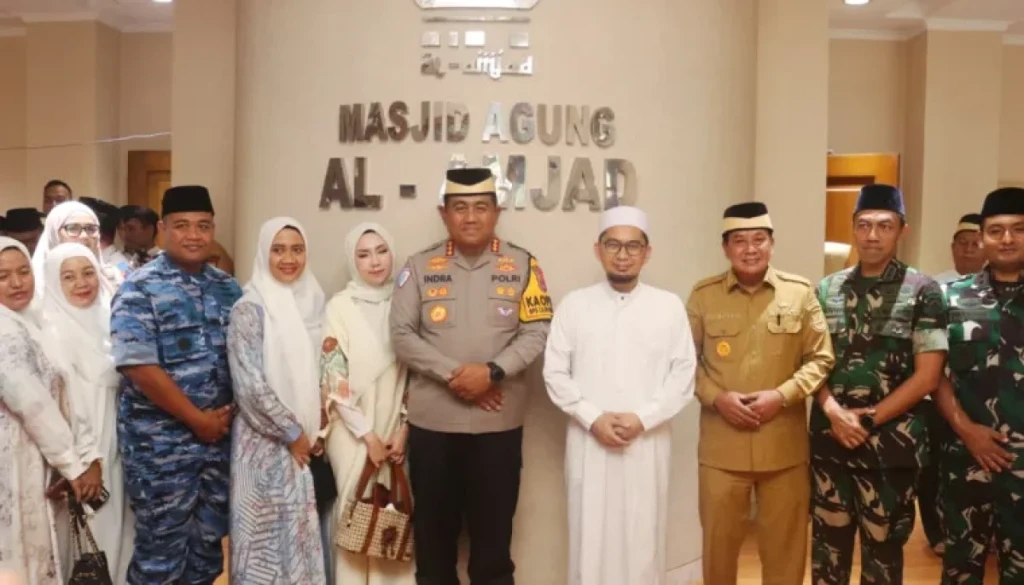 Sambut 2026 dengan Doa dan Kepedulian, Forkopimda Kabupaten Tangerang Gelar Istigosah Bersama Ustadz Adi Hidayat