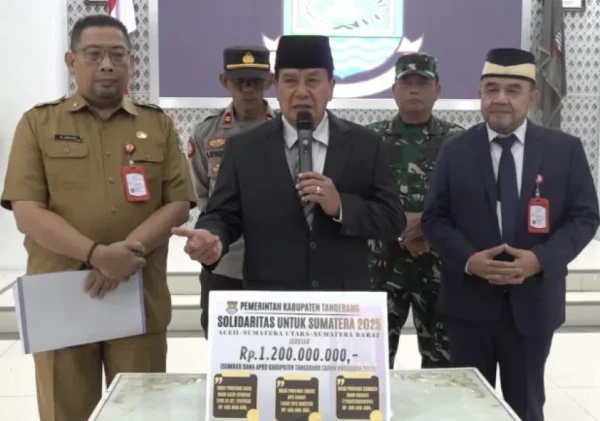 Tak Henti Berbagi, Pemkab Tangerang Kembali Salurkan Rp1,2 Miliar untuk Korban Banjir Bandang Sumatera