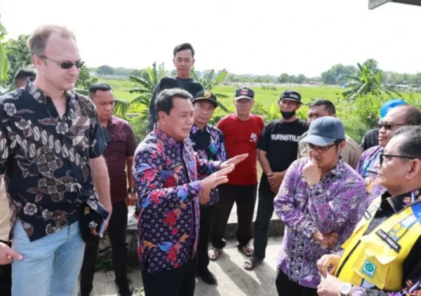 Bupati Tangerang Gandeng Belanda Bahas Solusi Banjir Pasar Kemis, Ini Hasil Dialognya!