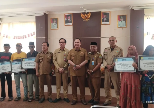 Respons Cepat Pemkot Serang, Wali Kota Serahkan Rp90 Juta Santunan Korban Sambaran Petir di Kasemen