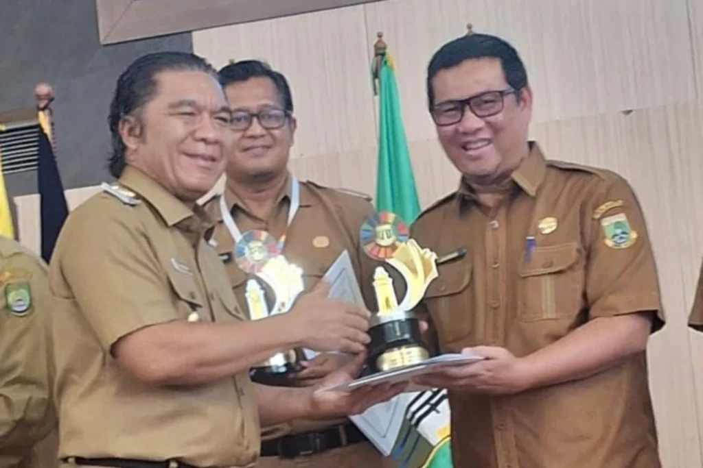 Dinas Pendidikan dan Kebudayaan Provinsi Banten Raih Penghargaan pada SDGs Awards 2024
