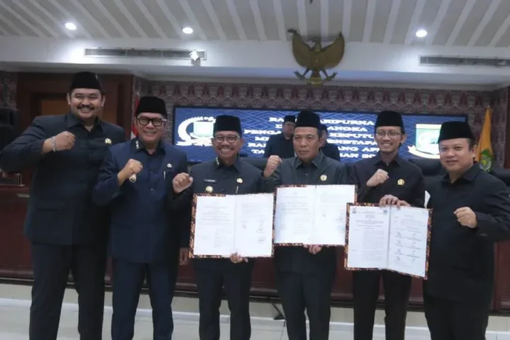 Pemkot dan DPRD Tangerang Sepakati Raperda APBD 2026, Belanja Daerah Capai Rp5,53 Triliun