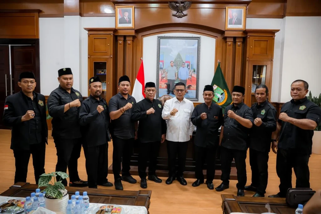 Gubernur Banten Terima Kunjungan DPP Perguruan Pencak Silat Terumbu Banten Bahas Pelestarian Budaya Daerah