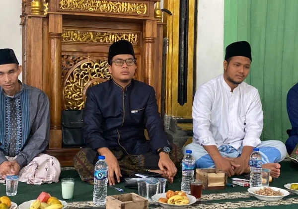 Pemdes Sindangheula Gelar Pengajian Rutin Bulanan dan Santunan Anak Yatim