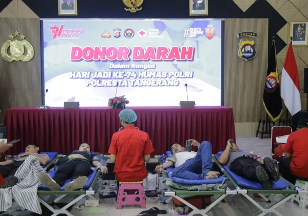 Sinergi Polri dan Wartawan, Polresta Tangerang Gelar Donor Darah di Hari Jadi ke-74 Humas Polri