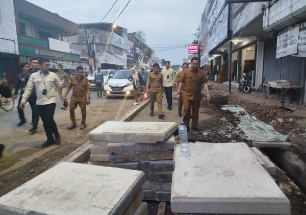Wali Kota Serang Pastikan Proyek Penataan Pasar Royal Berjalan Sesuai Rencana